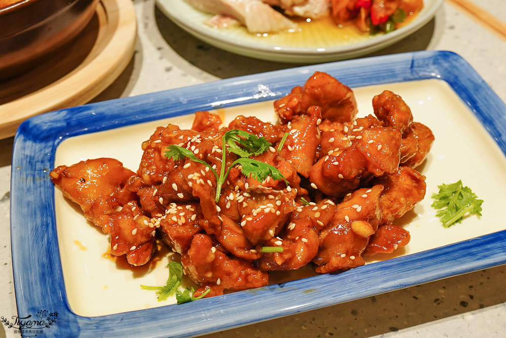 台南真珠首店「真珠 台灣佳味 台南小北門店」饗賓集團旗下美味台菜料理，新光三越 台南小北門店 3樓｜真珠菜單 @緹雅瑪 美食旅遊趣