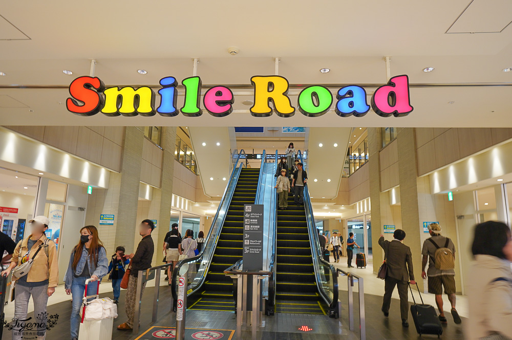 新千歲國內機場美食｜KINOTOYA霜淇淋｜札幌農場 牛奶起士蛋糕｜寶可夢商店｜新千歲國內機場2樓人氣甜點 @緹雅瑪 美食旅遊趣