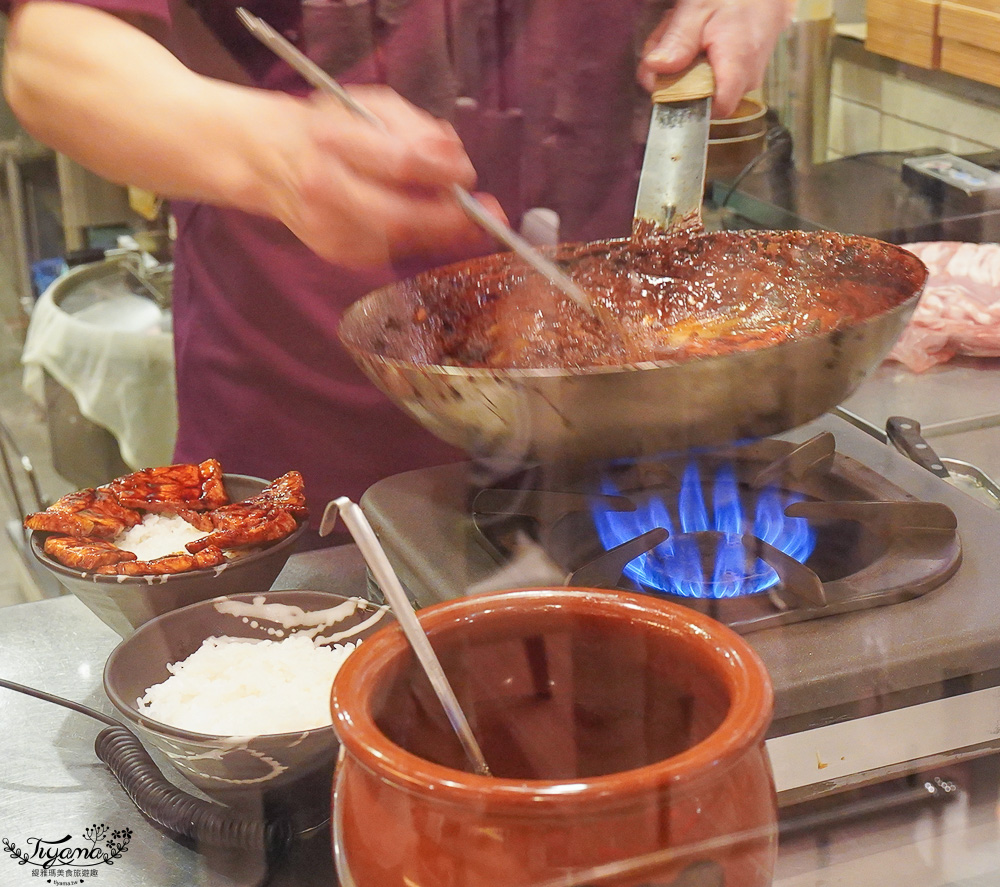 新千歲國內機場美食吃不完！豚丼名人 豚丼專門店，醬燒豬肉丼、1.5倍肉量豚丼一吃就愛上 @緹雅瑪 美食旅遊趣