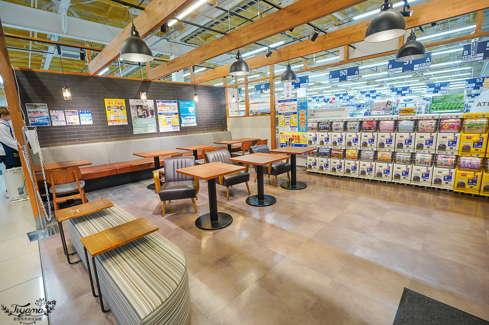 日本超市TRIAL ｜24小時大型便宜超市「 TRIAL 苫小牧西店」日本在地人都愛逛這間，食品生活雜貨樣樣齊全~價格好便宜根本批發價 @緹雅瑪 美食旅遊趣