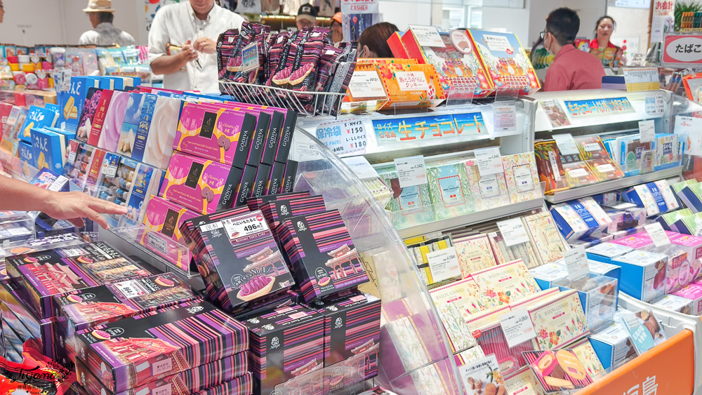 新石垣機場到市區交通|新石垣機場伴手禮商店:1樓整層伴手禮土特產逛不完!新石垣機場↔︎石垣港交通 @緹雅瑪 美食旅遊趣 新石垣機場到市區交通|新石垣機場伴手禮商店:1樓整層伴手禮土特產逛不完!新石垣機場↔︎石垣港交通 @緹雅瑪 美食旅遊趣