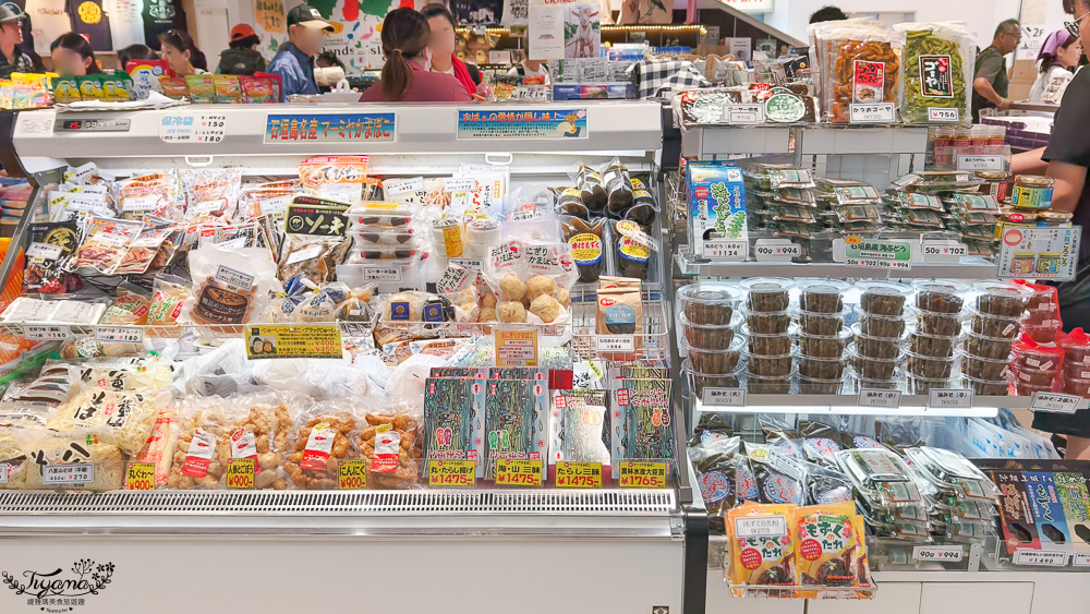 新石垣機場到市區交通｜新石垣機場伴手禮商店：1樓整層伴手禮土特產逛不完！新石垣機場↔︎石垣港交通 @緹雅瑪 美食旅遊趣