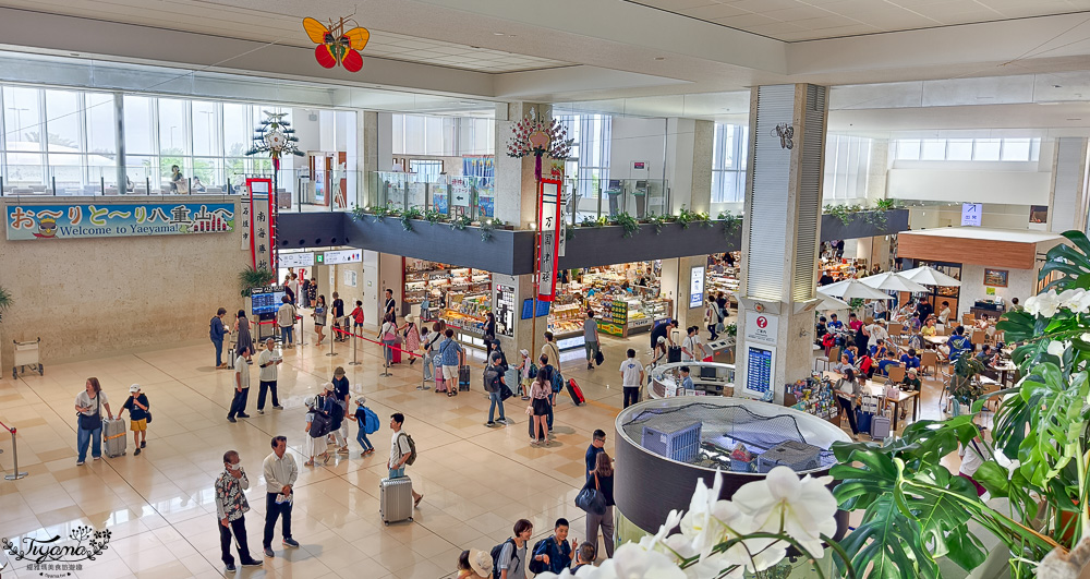 新石垣機場到市區交通|新石垣機場伴手禮商店:1樓整層伴手禮土特產逛不完!新石垣機場↔︎石垣港交通 @緹雅瑪 美食旅遊趣 新石垣機場到市區交通|新石垣機場伴手禮商店:1樓整層伴手禮土特產逛不完!新石垣機場↔︎石垣港交通 @緹雅瑪 美食旅遊趣