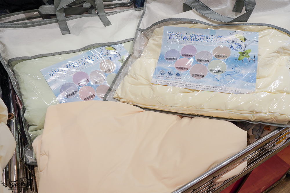 嘉義新光三越週年慶寢具特賣會【多利寶寢具特賣會】工廠直營天絲寢具平價高品質,夏涼被、枕頭990元買一送一,還能參加新光三越週年慶單筆3000贈2000點活動 @緹雅瑪 美食旅遊趣 嘉義新光三越週年慶寢具特賣會【多利寶寢具特賣會】工廠直營天絲寢具平價高品質,夏涼被、枕頭990元買一送一,還能參加新光三越週年慶單筆3000贈2000點活動 @緹雅瑪 美食旅遊趣