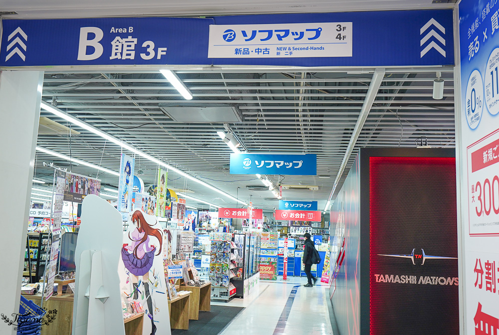 名古屋電器行「Bic Camera 名古屋站西店」BIC CAMERA 93折扣券，買家電、行李箱、鋼彈模型、遊戲片、玩具、藥妝 一次搞定 @緹雅瑪 美食旅遊趣