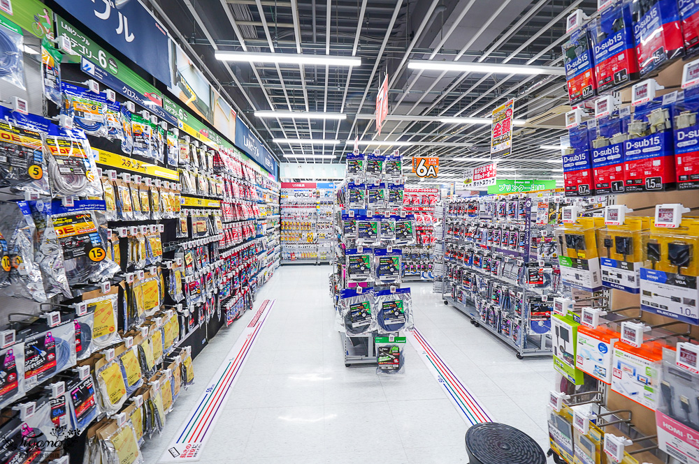 名古屋電器行「Bic Camera 名古屋站西店」BIC CAMERA 93折扣券，買家電、行李箱、鋼彈模型、遊戲片、玩具、藥妝 一次搞定 @緹雅瑪 美食旅遊趣