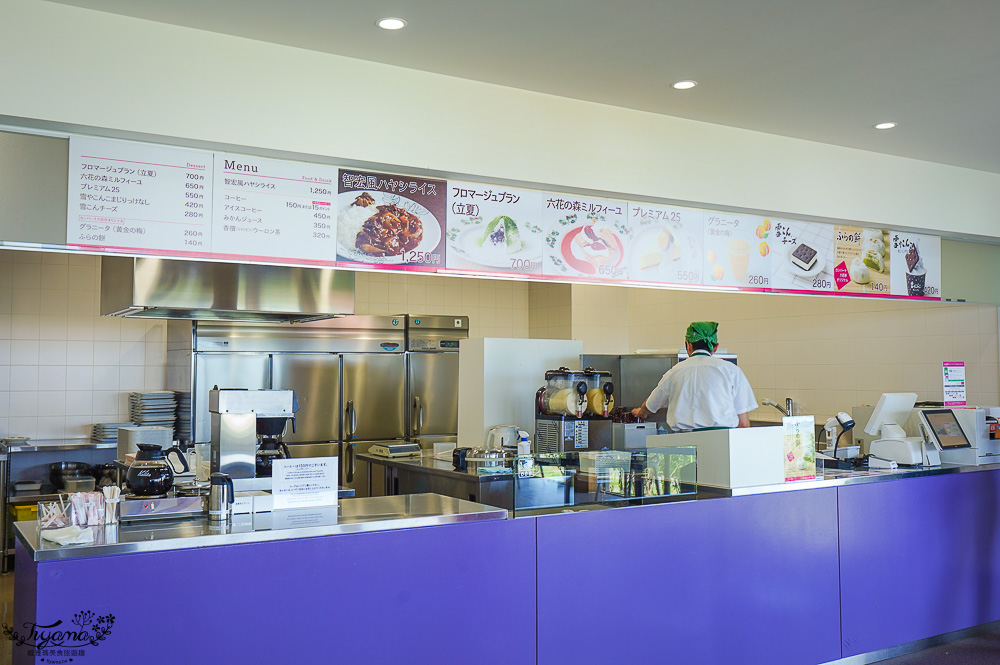 北海道富良野六花亭「坎帕納六花亭」,葡萄園與藍莓園裡的人氣甜點店 @緹雅瑪 美食旅遊趣 北海道富良野六花亭「坎帕納六花亭」,葡萄園與藍莓園裡的人氣甜點店 @緹雅瑪 美食旅遊趣