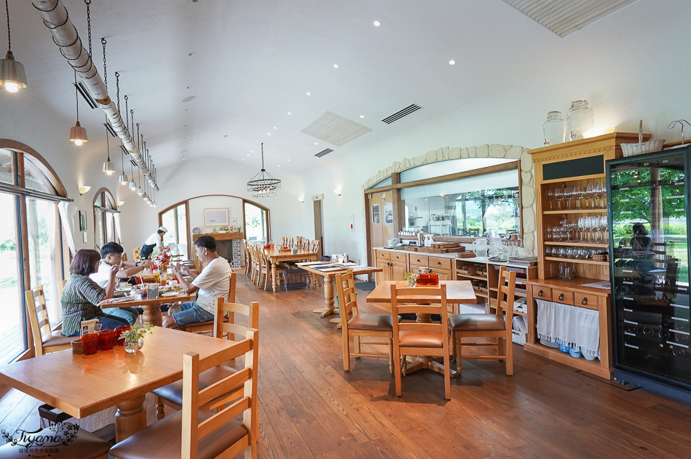 北海道美瑛童話風格烘焙甜點店「Ferme La Terre Biei 美瑛本店」,預約制法式鄉村風餐廳,品嚐美瑛小麥手工麵包、布丁、Ferme La Terre Biei伴手禮 @緹雅瑪 美食旅遊趣 北海道美瑛童話風格烘焙甜點店「Ferme La Terre Biei 美瑛本店」,預約制法式鄉村風餐廳,品嚐美瑛小麥手工麵包、布丁、Ferme La Terre Biei伴手禮 @緹雅瑪 美食旅遊趣