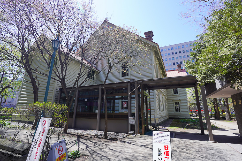 北海道景點｜札幌市鐘樓：百年鐘樓，原札幌農學校演武場 @緹雅瑪 美食旅遊趣