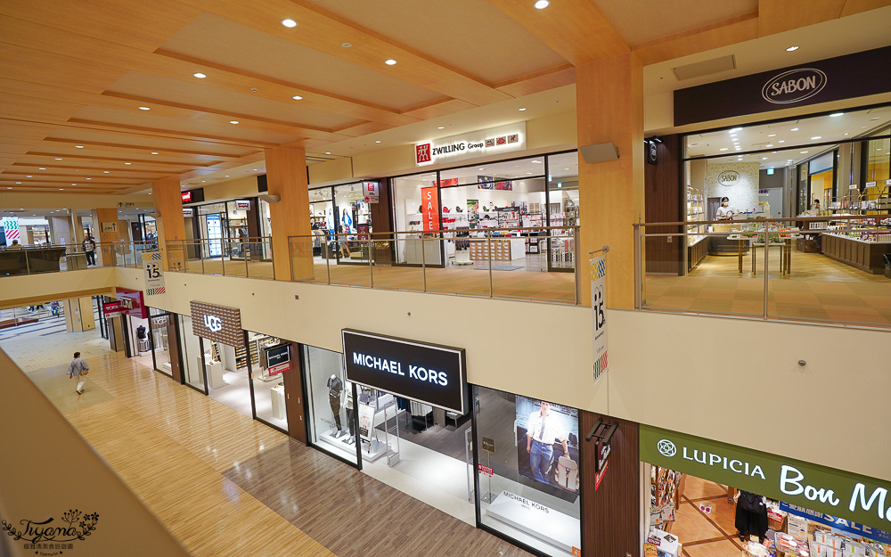 北海道OUTLET「三井OUTLET PARK 札幌北廣島」超好逛OUTLET購物中心，先領折價券再去逛街 @緹雅瑪 美食旅遊趣