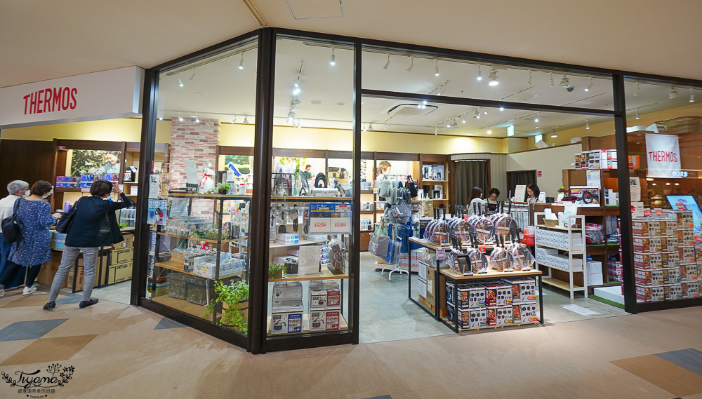 北海道OUTLET「三井OUTLET PARK 札幌北廣島」超好逛OUTLET購物中心,先領折價券再去逛街 @緹雅瑪 美食旅遊趣 北海道OUTLET「三井OUTLET PARK 札幌北廣島」超好逛OUTLET購物中心,先領折價券再去逛街 @緹雅瑪 美食旅遊趣