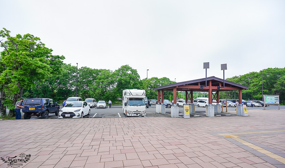 北海道苫小牧道路休息站｜宇多內湖展望台「道の駅ウトナイ湖 展望台」吃美食小吃、買土產水果 @緹雅瑪 美食旅遊趣
