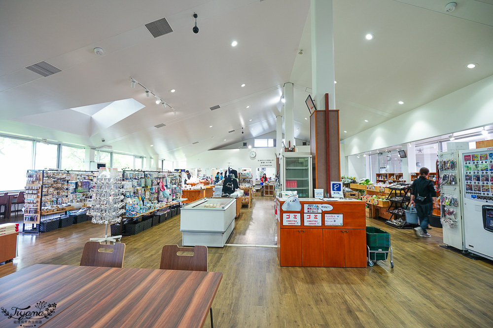 北海道苫小牧道路休息站|宇多內湖展望台「道の駅ウトナイ湖 展望台」吃美食小吃、買土產水果 @緹雅瑪 美食旅遊趣 北海道苫小牧道路休息站|宇多內湖展望台「道の駅ウトナイ湖 展望台」吃美食小吃、買土產水果 @緹雅瑪 美食旅遊趣