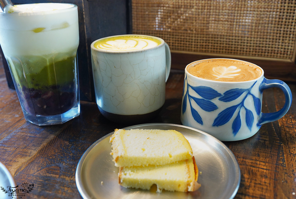 台南早午餐「小北家灶咖ZAOKA」台南在地7年的人氣早午餐店，平日也要排隊 @緹雅瑪 美食旅遊趣