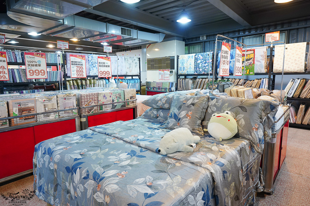 台南寢具特賣會｜多利寶寢具✖︎海馬台南年度聯合特賣會：MIT天絲寢具工廠直營好平價~天絲寢具2套只要3980元，萬用毯349，多款買一送一，天絲床包兩用被組 起 @緹雅瑪 美食旅遊趣