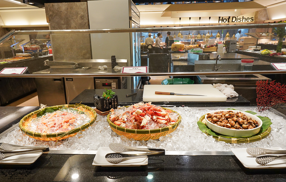 台糖長榮酒店 台南｜吃遍天下自助餐：台南聚餐推薦~台南Buffet自助餐，平日晚餐菜色 @緹雅瑪 美食旅遊趣