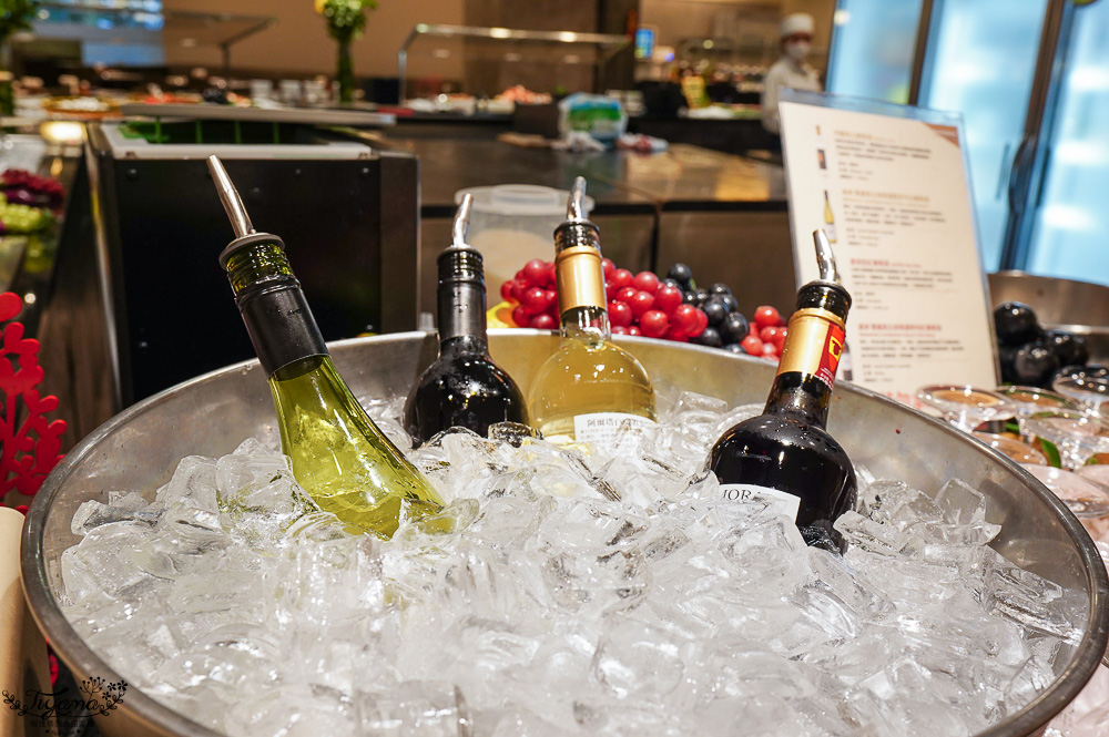 台糖長榮酒店 台南｜吃遍天下自助餐：台南聚餐推薦~台南Buffet自助餐，平日晚餐菜色 @緹雅瑪 美食旅遊趣