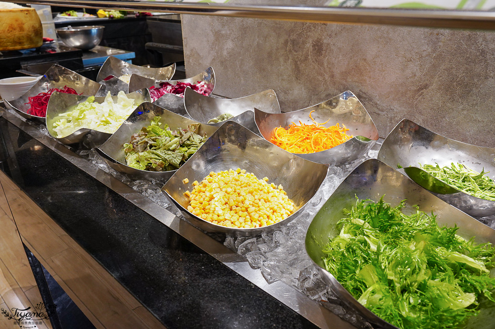 台糖長榮酒店 台南｜吃遍天下自助餐：台南聚餐推薦~台南Buffet自助餐，平日晚餐菜色 @緹雅瑪 美食旅遊趣