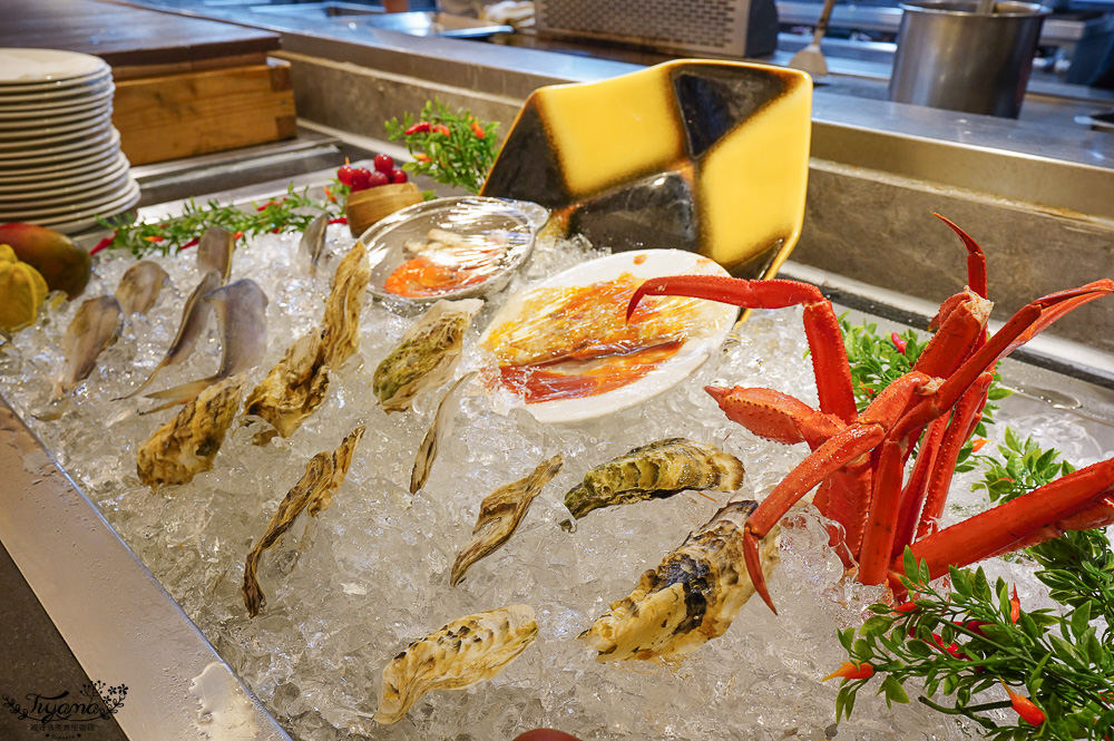 台糖長榮酒店 台南｜吃遍天下自助餐：台南聚餐推薦~台南Buffet自助餐，平日晚餐菜色 @緹雅瑪 美食旅遊趣