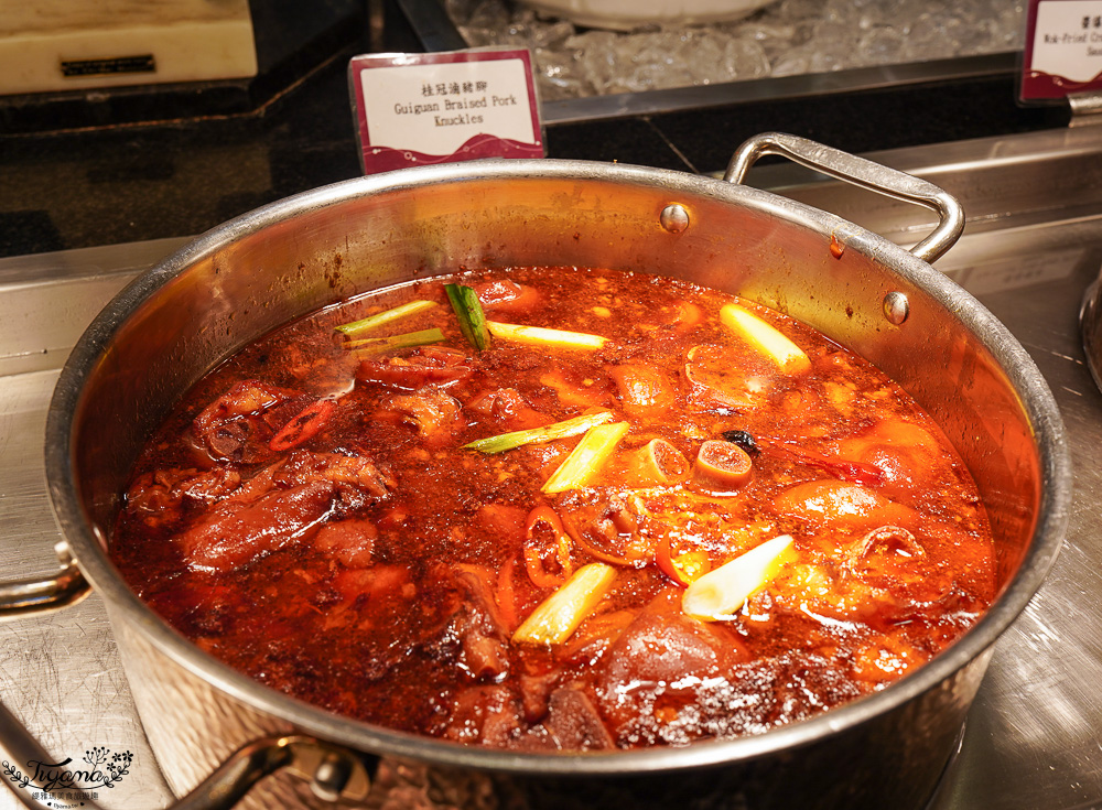 台糖長榮酒店 台南｜吃遍天下自助餐：台南聚餐推薦~台南Buffet自助餐，平日晚餐菜色 @緹雅瑪 美食旅遊趣