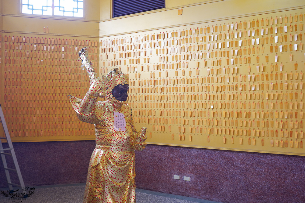 全台唯一打小人寺廟「嘉義歡喜財神廟」補財庫、求財運、化厄運、打小人~花招超多的討喜財神爺廟 @緹雅瑪 美食旅遊趣