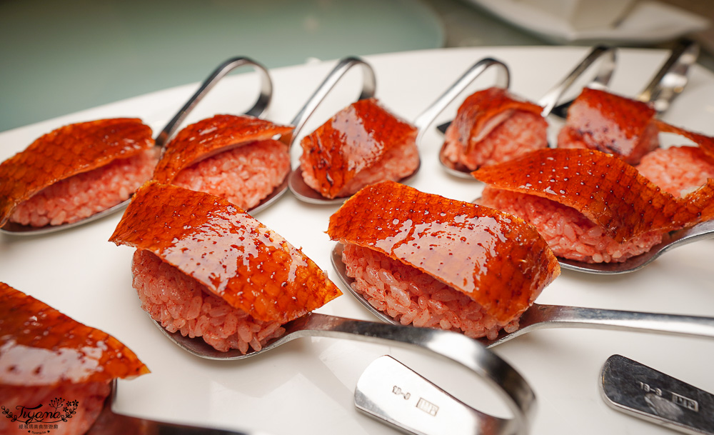 台南烤鵝「霸王鵝五吃」台糖長榮酒店(台南) 2F「長園中餐廳」推出全新霸王鵝之夜 @緹雅瑪 美食旅遊趣