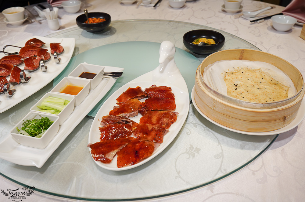 台南烤鵝「霸王鵝五吃」台糖長榮酒店(台南) 2F「長園中餐廳」推出全新霸王鵝之夜 @緹雅瑪 美食旅遊趣