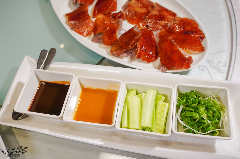 台南烤鵝「霸王鵝五吃」台糖長榮酒店(台南) 2F「長園中餐廳」推出全新霸王鵝之夜 @緹雅瑪 美食旅遊趣