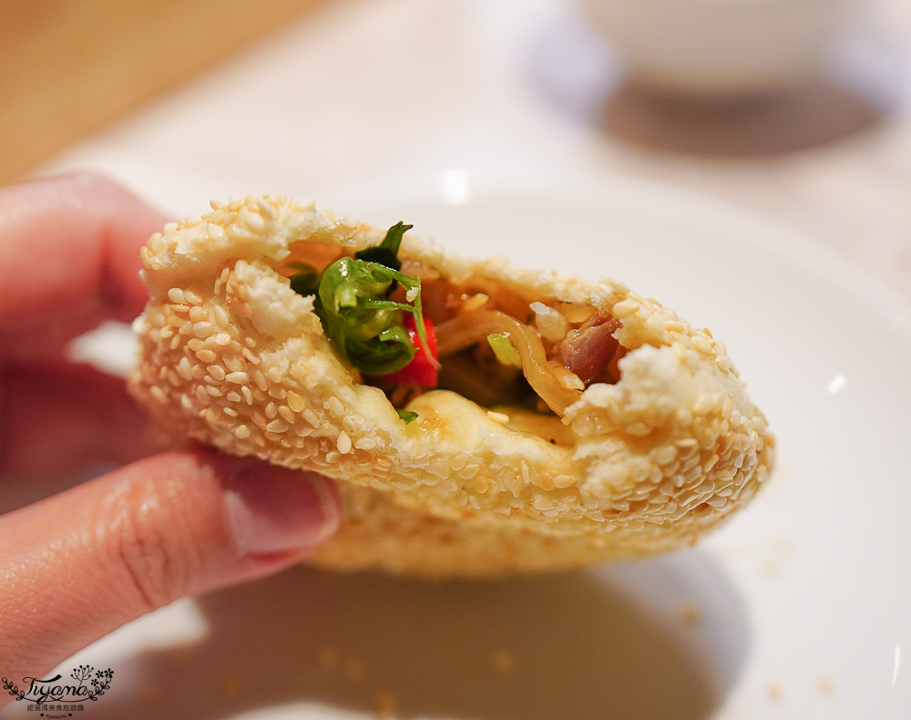 台南烤鵝「霸王鵝五吃」台糖長榮酒店(台南) 2F「長園中餐廳」推出全新霸王鵝之夜 @緹雅瑪 美食旅遊趣