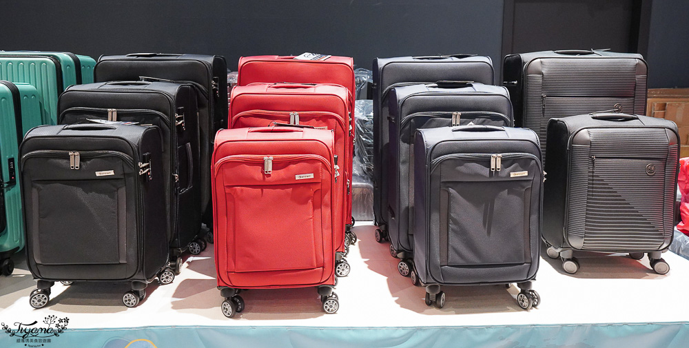 嘉義行李箱特賣會「加賀屋行李箱特賣會」，各品牌行李箱現場一次看，上掀式行李箱、對開式行李箱、雙開式行李箱、胖胖箱、布料行李箱、登機箱，限量特惠行李箱只要990元起，一年保固、終身保修！！ @緹雅瑪 美食旅遊趣