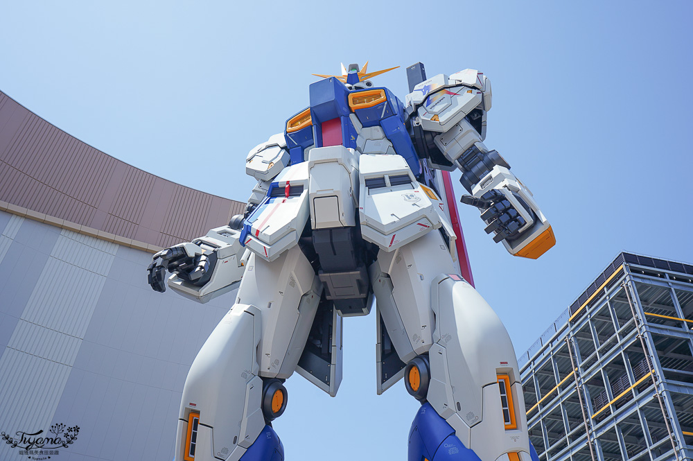 福岡購物景點「LaLaport 福岡」三井購物中心好逛好吃好買一次滿足！！第一天就先來買好衣服 @緹雅瑪 美食旅遊趣