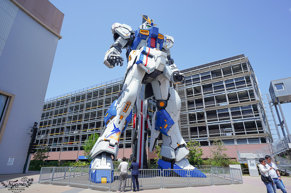 福岡購物景點「LaLaport 福岡」三井購物中心好逛好吃好買一次滿足！！第一天就先來買好衣服 @緹雅瑪 美食旅遊趣