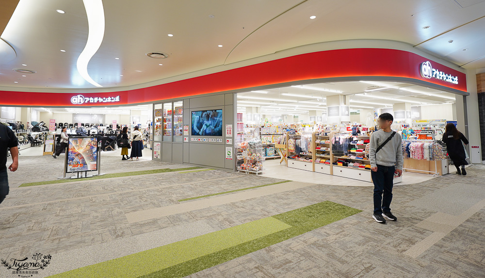 福岡購物景點「LaLaport 福岡」三井購物中心好逛好吃好買一次滿足！！第一天就先來買好衣服 @緹雅瑪 美食旅遊趣