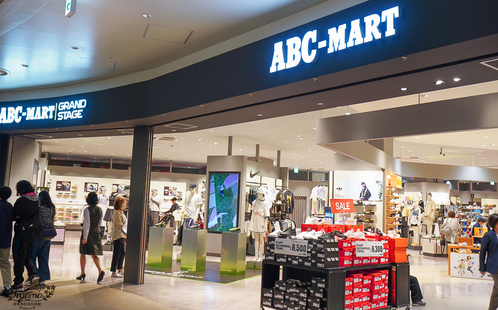 福岡購物景點「LaLaport 福岡」三井購物中心好逛好吃好買一次滿足！！第一天就先來買好衣服 @緹雅瑪 美食旅遊趣