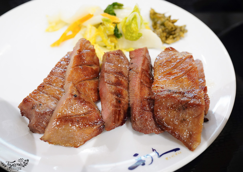 福岡購物景點「LaLaport 福岡」三井購物中心好逛好吃好買一次滿足！！第一天就先來買好衣服 @緹雅瑪 美食旅遊趣