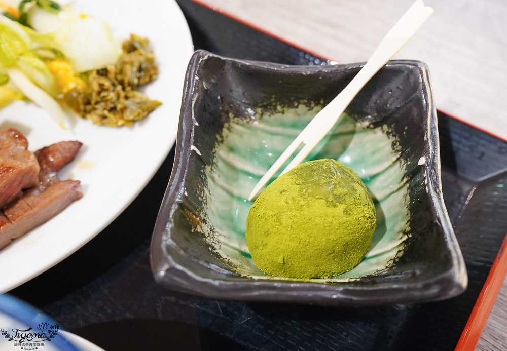 福岡購物景點「LaLaport 福岡」三井購物中心好逛好吃好買一次滿足！！第一天就先來買好衣服 @緹雅瑪 美食旅遊趣