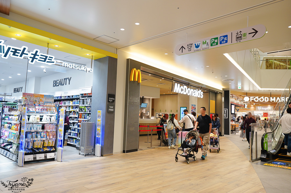 福岡購物景點「LaLaport 福岡」三井購物中心好逛好吃好買一次滿足！！第一天就先來買好衣服 @緹雅瑪 美食旅遊趣