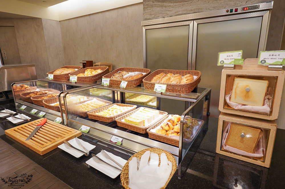 台糖長榮酒店台南早餐「吃遍天下自助餐早餐」現燙牛肉湯、魚片湯、台式刈包，豐富中西式自助式早餐 @緹雅瑪 美食旅遊趣