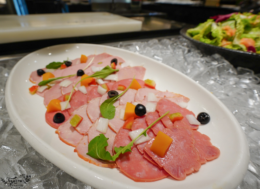 台糖長榮酒店台南早餐「吃遍天下自助餐早餐」現燙牛肉湯、魚片湯、台式刈包，豐富中西式自助式早餐 @緹雅瑪 美食旅遊趣