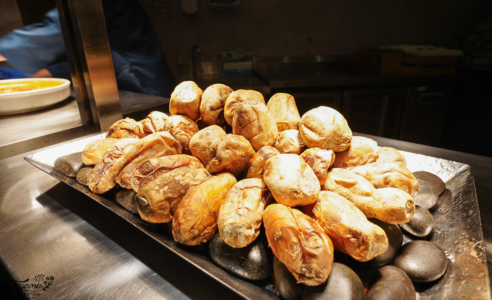 台糖長榮酒店台南早餐「吃遍天下自助餐早餐」現燙牛肉湯、魚片湯、台式刈包，豐富中西式自助式早餐 @緹雅瑪 美食旅遊趣