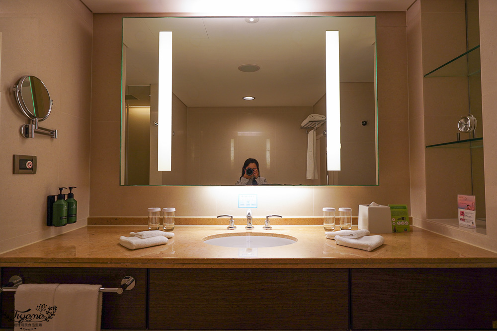 台南住宿｜台南遠東香格里拉 週年慶83折特選尊榮「高樓層入住・豪華閣禮遇豪華閣方案」，豪華閣早餐、豪華閣Happy Hour雞尾酒時光 @緹雅瑪 美食旅遊趣