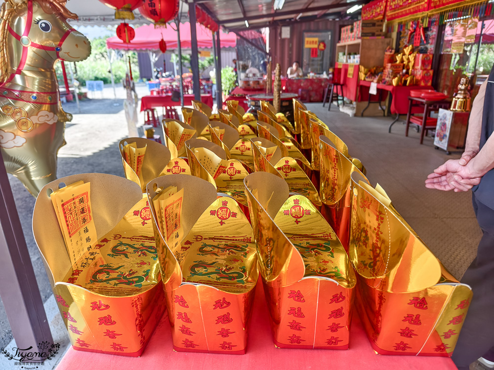 宜蘭泡麵土地公廟「頭城玄德宮(泡麵土地公)」土地公免費請你吃泡麵 @緹雅瑪 美食旅遊趣 宜蘭泡麵土地公廟「頭城玄德宮(泡麵土地公)」土地公免費請你吃泡麵 @緹雅瑪 美食旅遊趣