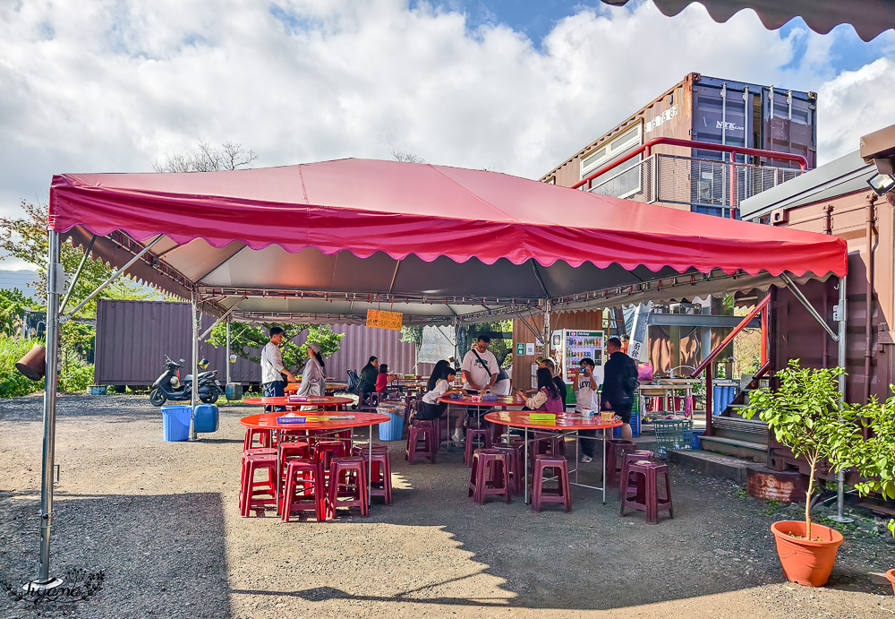 宜蘭泡麵土地公廟「頭城玄德宮(泡麵土地公)」土地公免費請你吃泡麵 @緹雅瑪 美食旅遊趣 宜蘭泡麵土地公廟「頭城玄德宮(泡麵土地公)」土地公免費請你吃泡麵 @緹雅瑪 美食旅遊趣