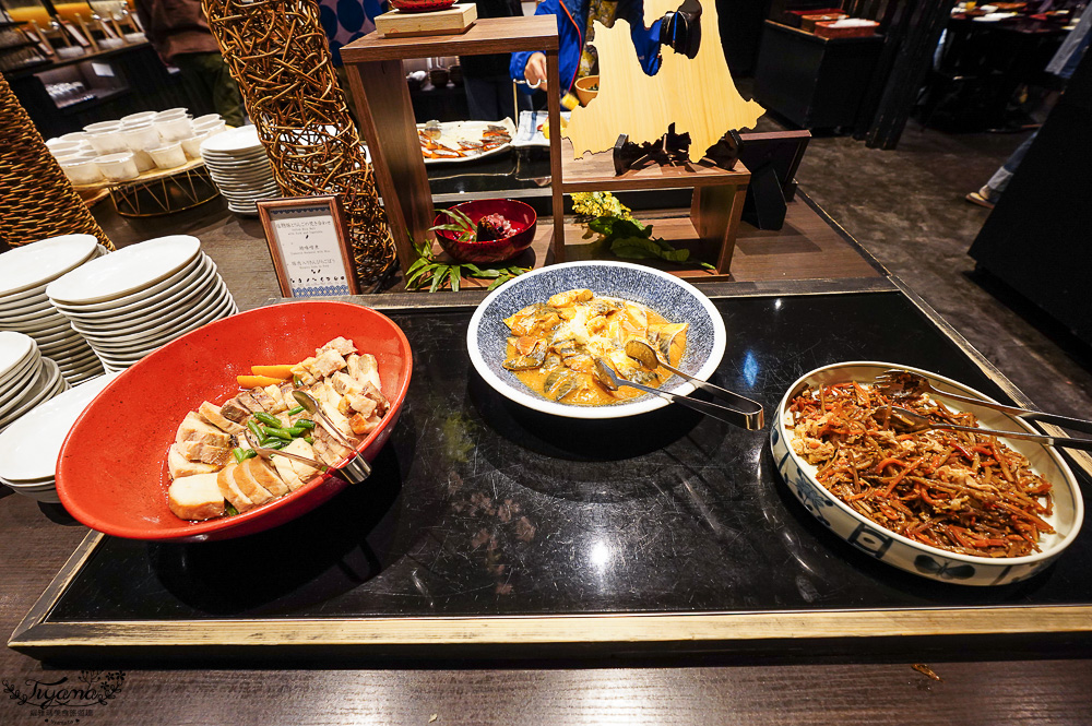 青森屋「Noresore食堂」自助早餐開箱！DIY海鮮鮮丼飯、帆立貝拉麵、帆立貝咖哩飯必吃攻略 @緹雅瑪 美食旅遊趣