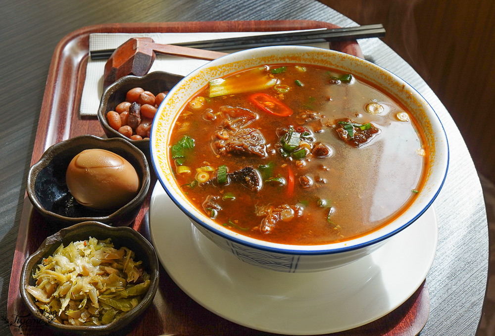 台糖長榮酒店 台南：桂冠烘焙坊、大廳酒吧 @緹雅瑪 美食旅遊趣