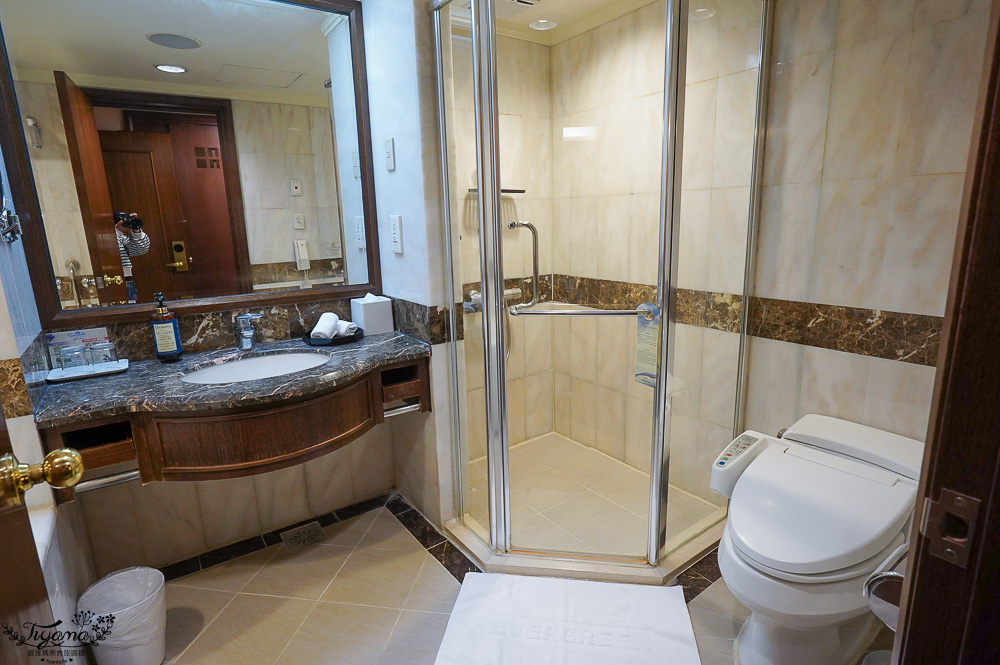 台糖長榮酒店 台南：來去台南住一晚，吃遍天下自助晚餐、自助早餐 @緹雅瑪 美食旅遊趣