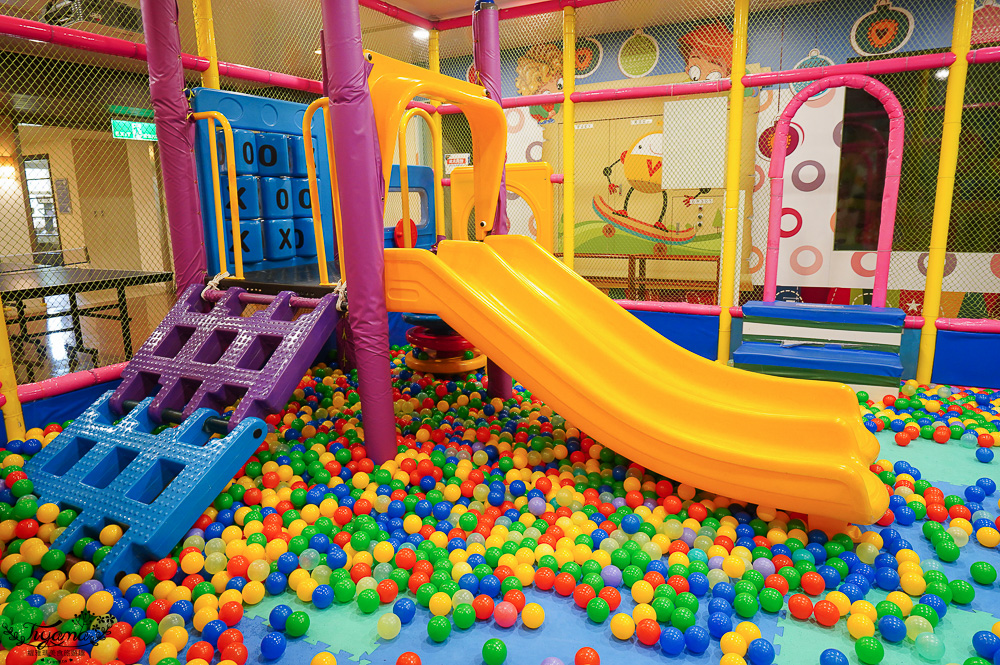 雲林樂園飯店｜劍湖山渡假大飯店：結合主題樂園的渡假飯店，小威主題房、酷奇親子主題房 @緹雅瑪 美食旅遊趣