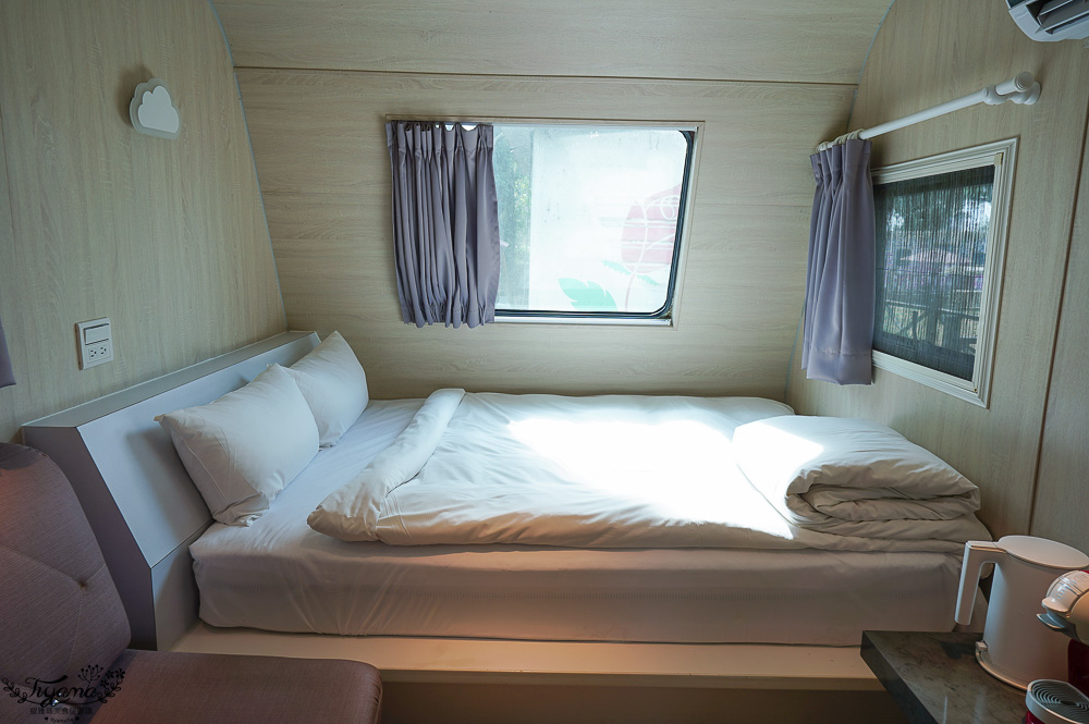 嘉義露營車推薦|詩情花園度假村 1泊2食:BBQ烤肉火鍋晚餐、煙火晚會、魔術表演、放天燈、手工比薩DIY @緹雅瑪 美食旅遊趣 嘉義露營車推薦|詩情花園度假村 1泊2食:BBQ烤肉火鍋晚餐、煙火晚會、魔術表演、放天燈、手工比薩DIY @緹雅瑪 美食旅遊趣