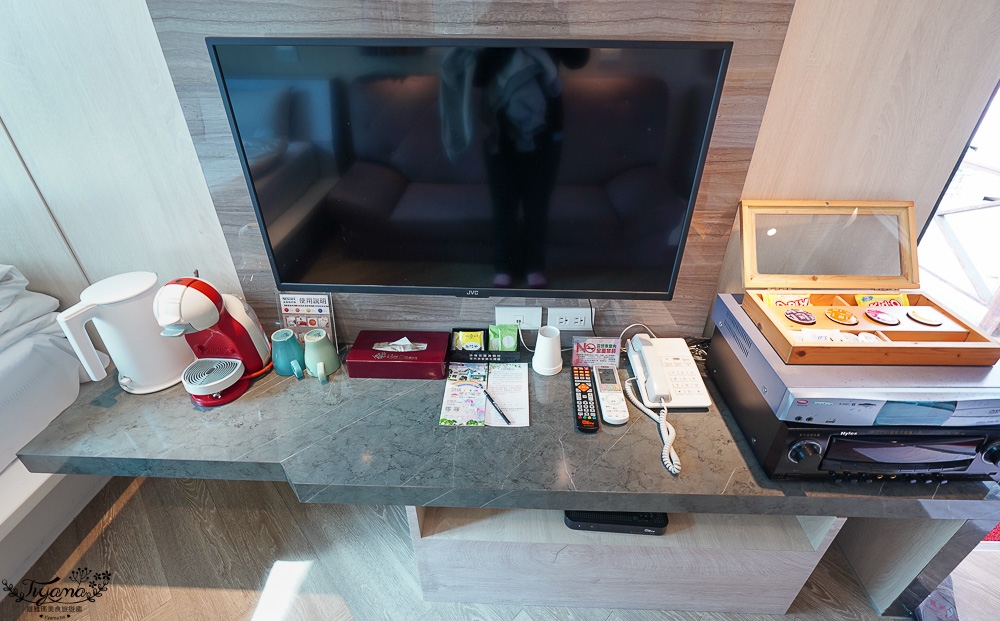 嘉義露營車推薦｜詩情花園度假村 1泊2食：BBQ烤肉火鍋晚餐、煙火晚會、魔術表演、放天燈、手工比薩DIY @緹雅瑪 美食旅遊趣