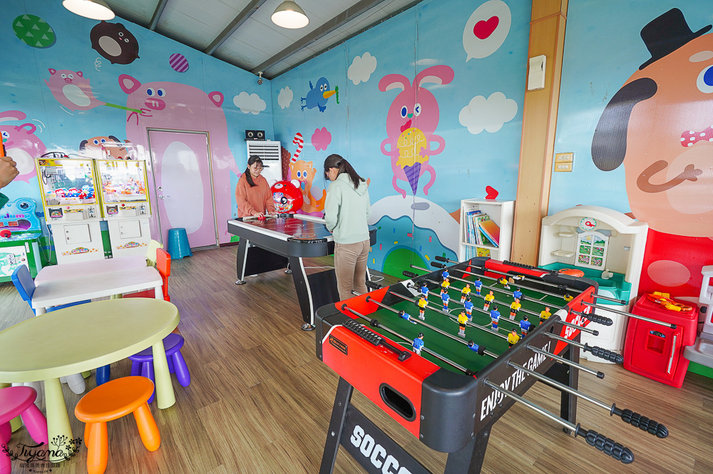 嘉義露營車推薦｜詩情花園度假村 1泊2食：BBQ烤肉火鍋晚餐、煙火晚會、魔術表演、放天燈、手工比薩DIY @緹雅瑪 美食旅遊趣